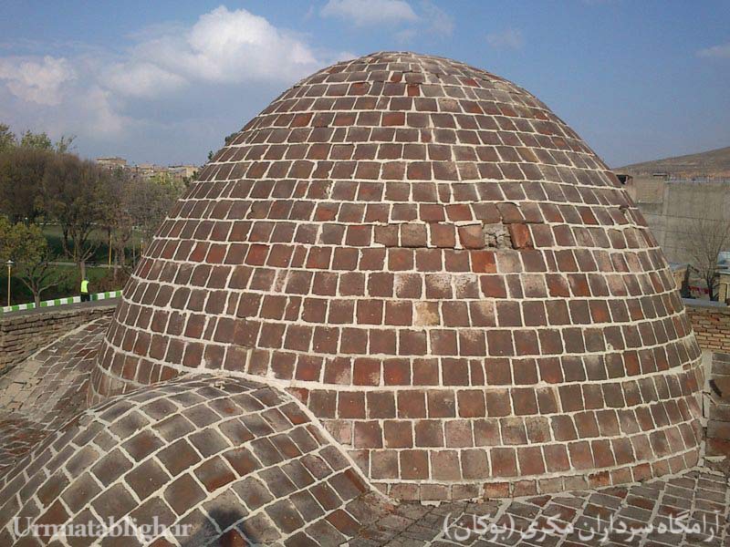 گنبد-مقره-سردار-بوکان